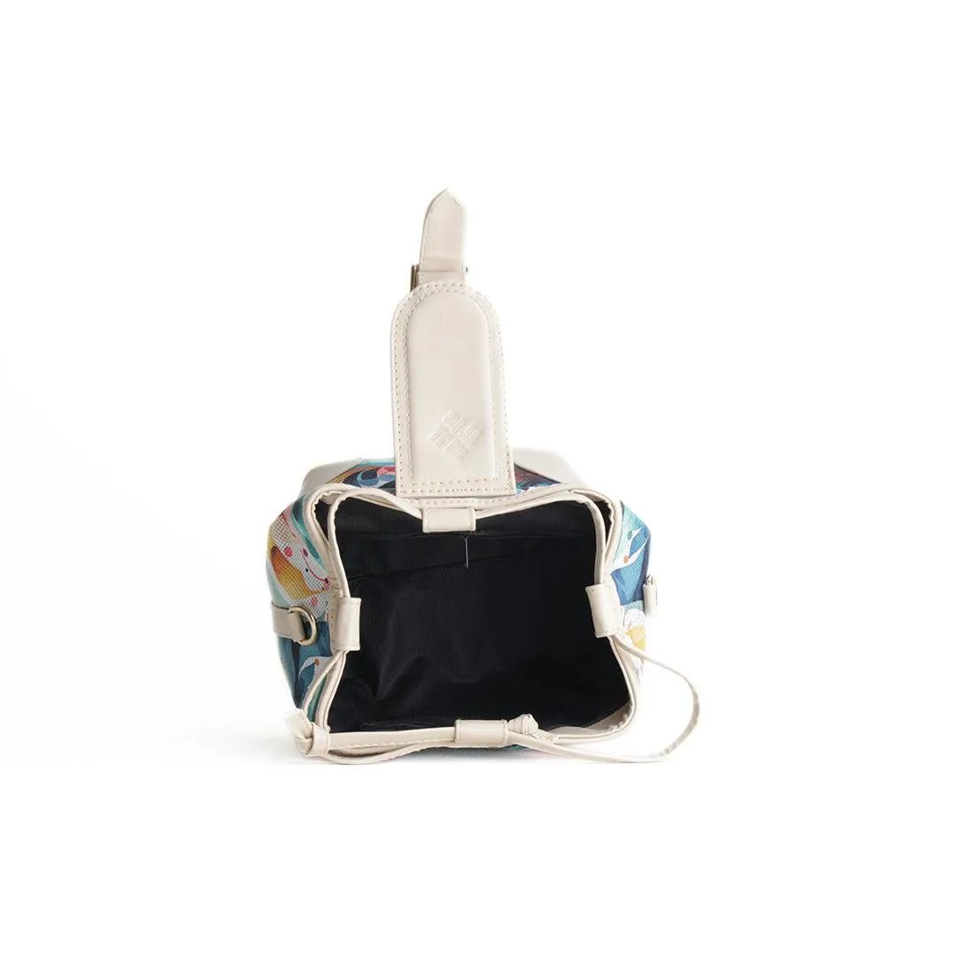 Black Bucket Bags Ice Triangles