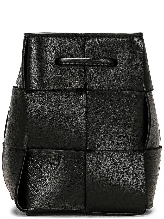 Bottega Veneta Intrecciato Cassette Small Bucket Bag Black