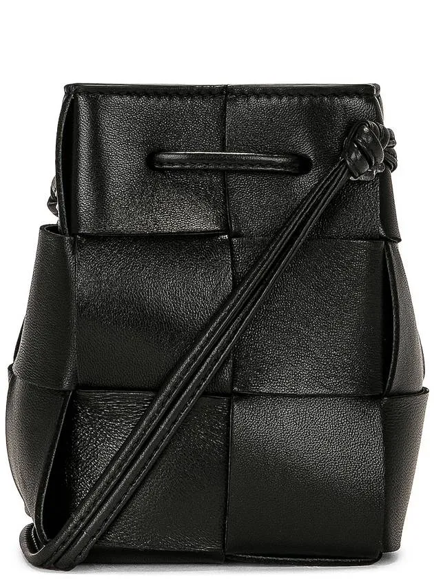 Bottega Veneta Intrecciato Cassette Small Bucket Bag Black