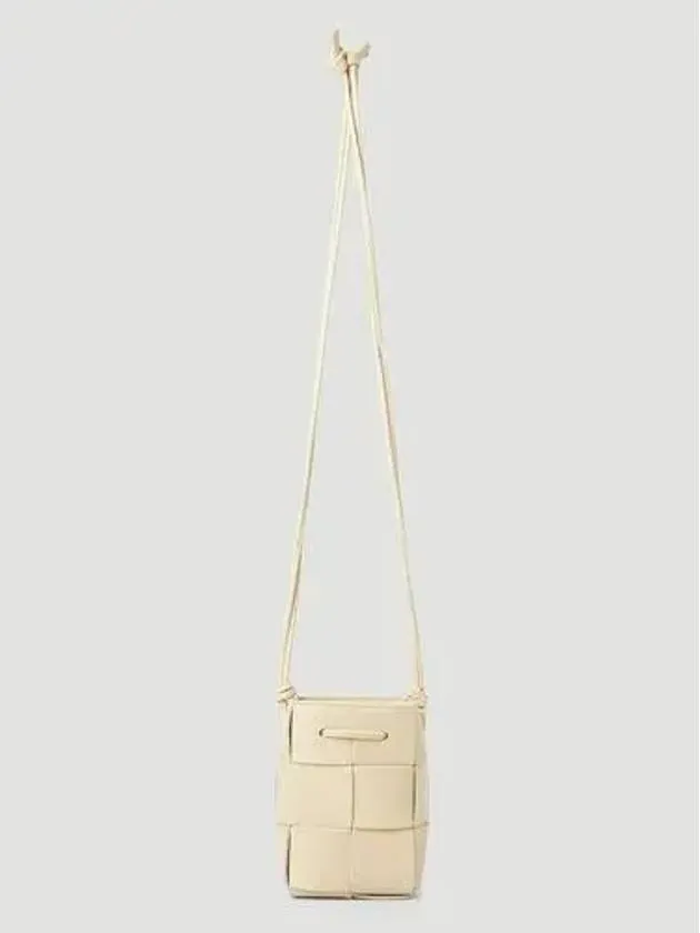 Bottega Veneta Intrecciato Cassette Small Bucket Bag Porridge
