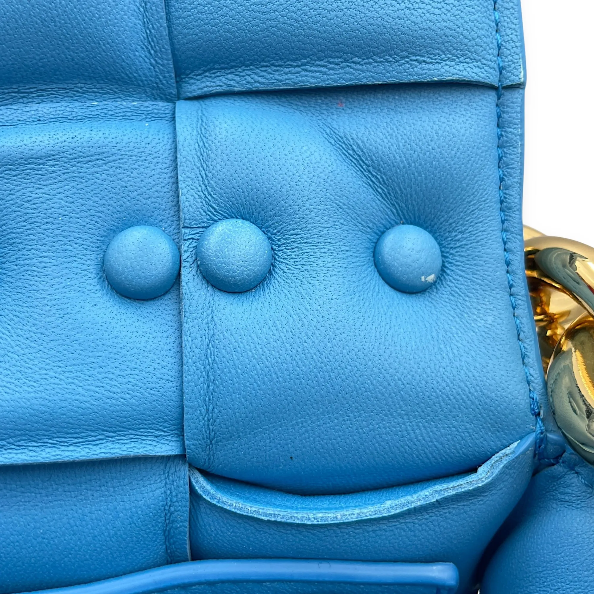 Cassette leather Blue Crossbody Bag in Nappa Leather, Gold hardware