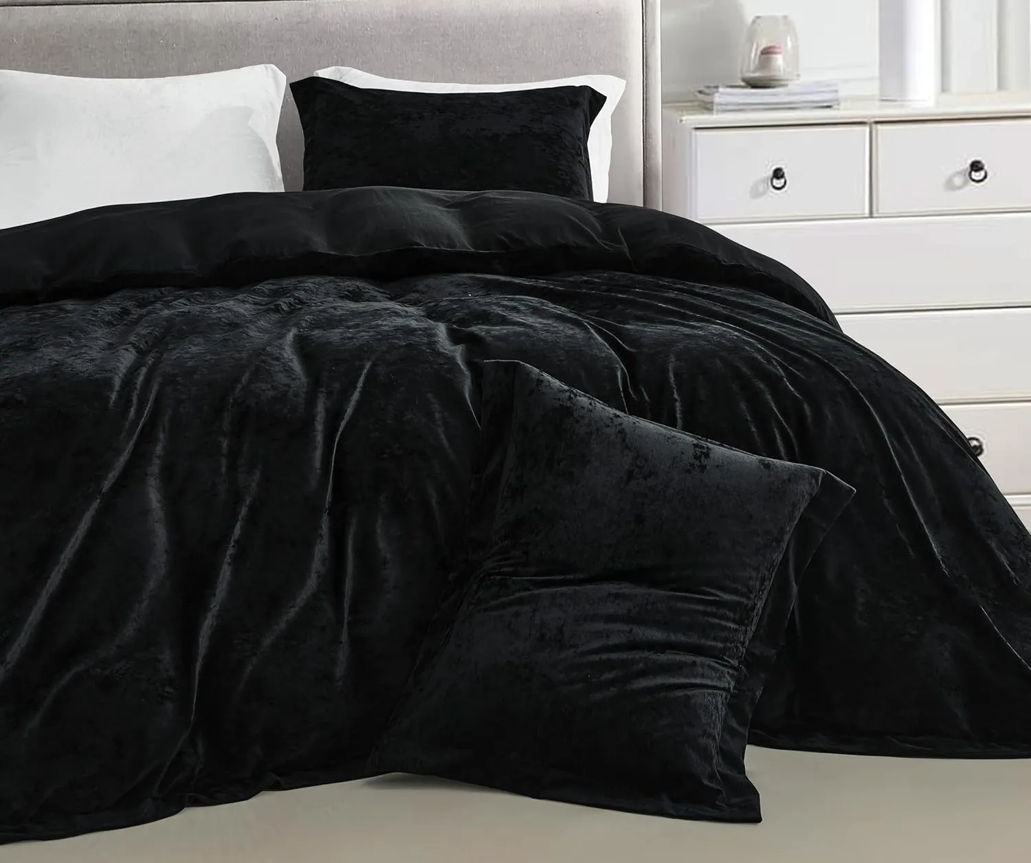 Chezmoi Collection Piers 3-Piece Black Distressed Velvet Duvet Cover Set Queen Size with Button Closure and 8 Corner Ties, Soft Washed Microfiber Reverse Comforter Cover