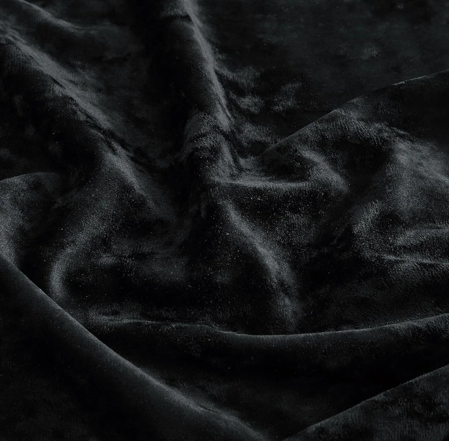 Chezmoi Collection Piers 3-Piece Black Distressed Velvet Duvet Cover Set Queen Size with Button Closure and 8 Corner Ties, Soft Washed Microfiber Reverse Comforter Cover