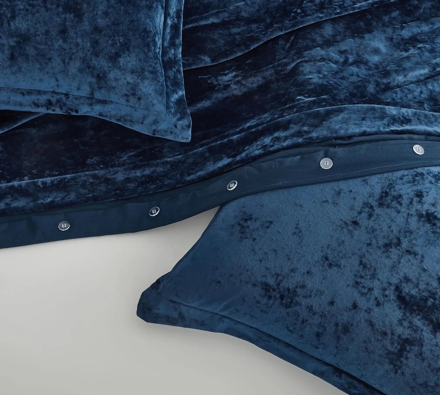 Chezmoi Collection Piers 3-Piece Navy Blue Distressed Velvet Duvet Cover Set Queen Size with Button Closure and 8 Corner Ties, Soft Washed Microfiber Reverse Comforter Cover