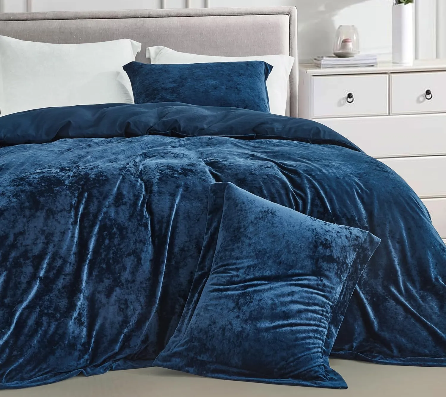 Chezmoi Collection Piers 3-Piece Navy Blue Distressed Velvet Duvet Cover Set Queen Size with Button Closure and 8 Corner Ties, Soft Washed Microfiber Reverse Comforter Cover
