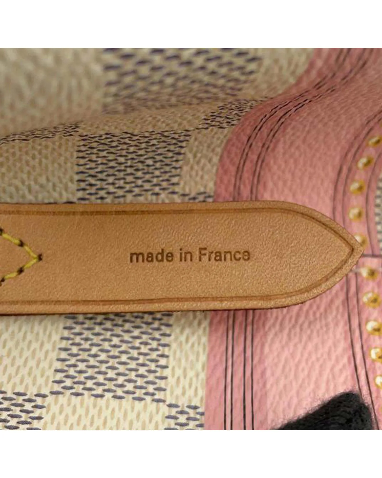 Dauphine Bucket Bag Pastel Design
