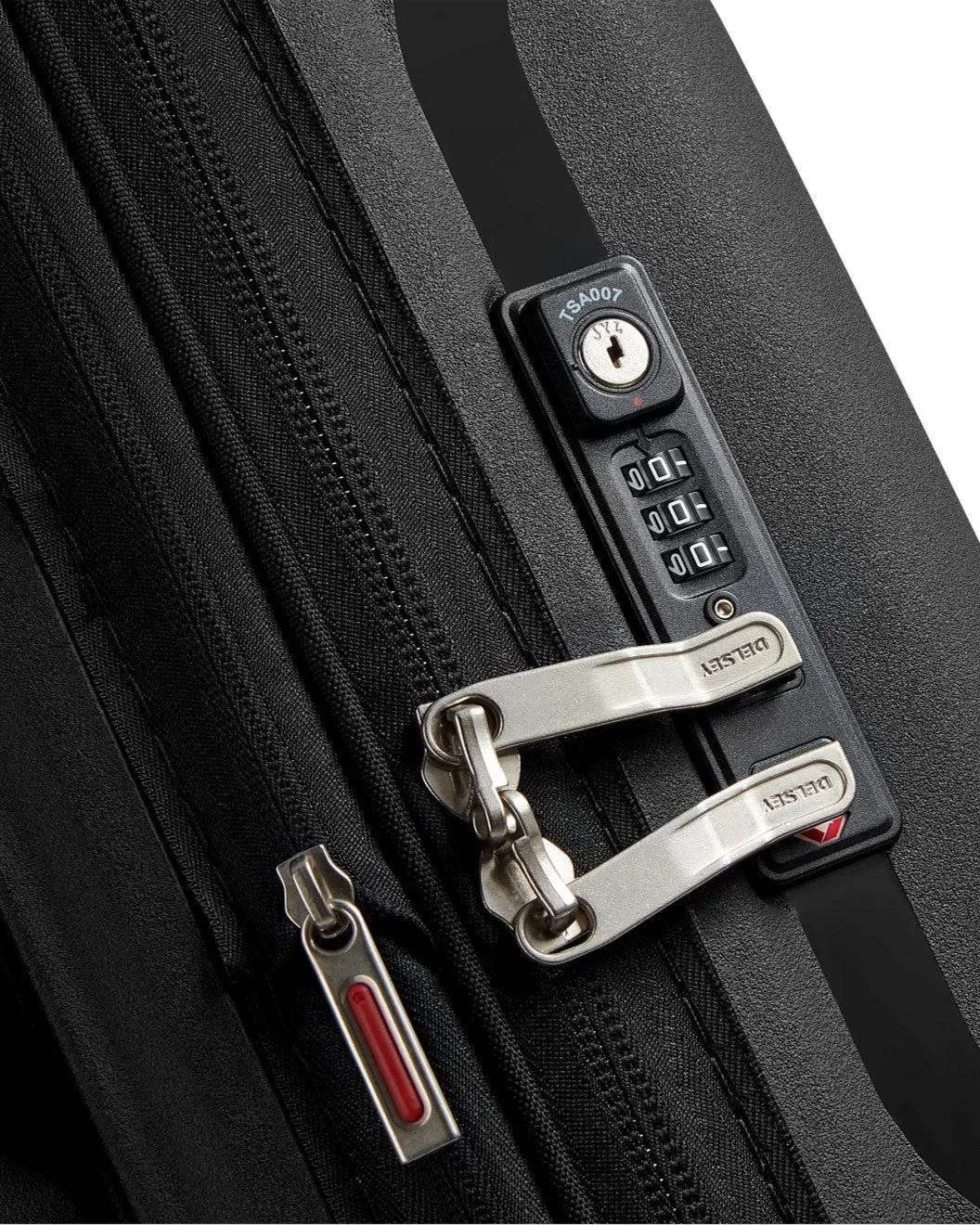 Delsey Clavel 76cm 4 Wheel Expandable suitcase Black