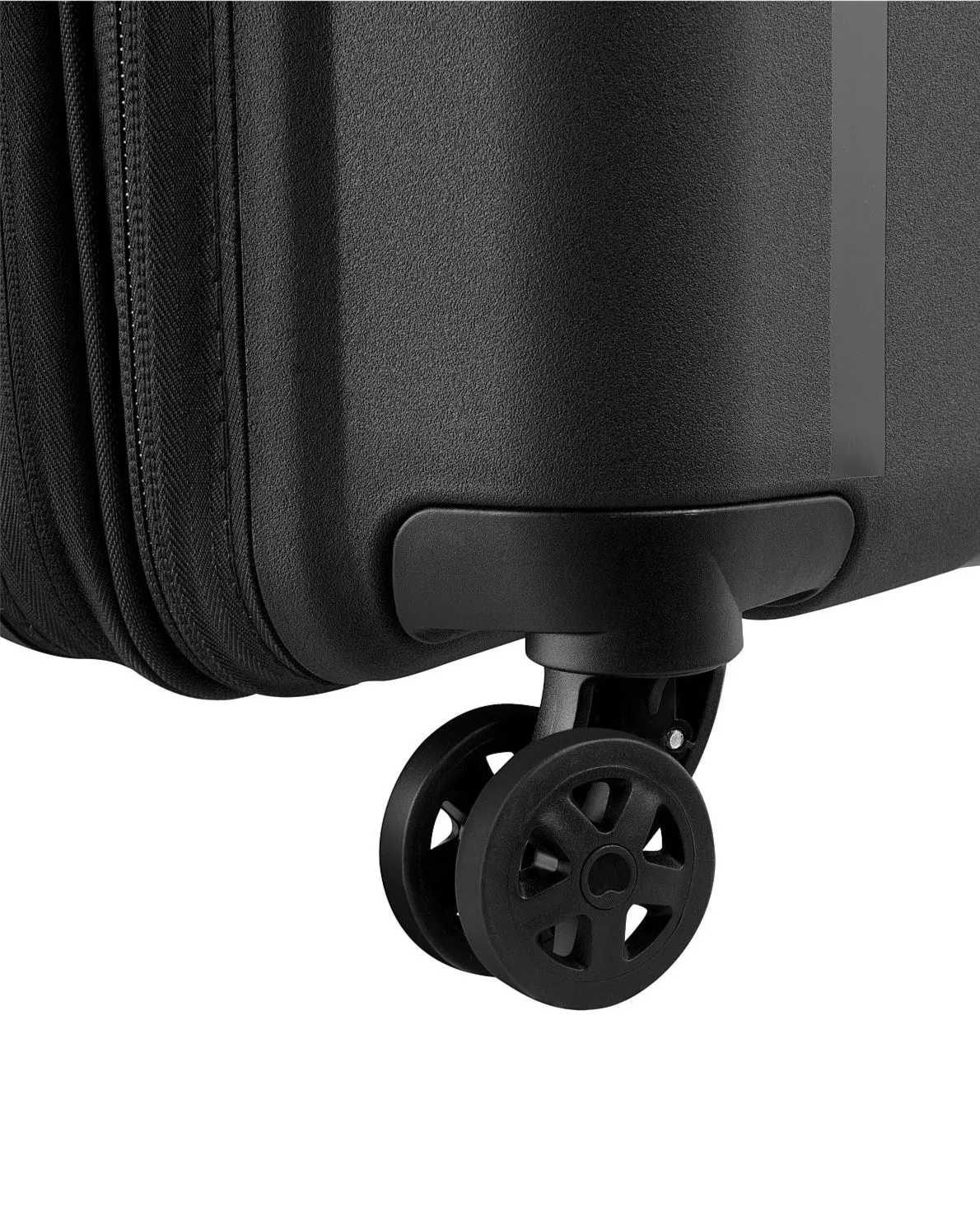Delsey Clavel 76cm 4 Wheel Expandable suitcase Black