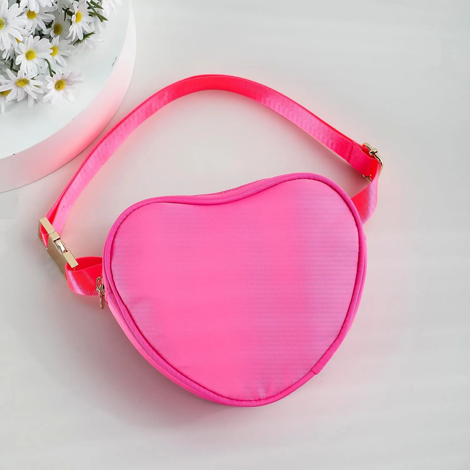 DYSHAYEN Heart Shaped Fanny Pack for Women,Nylon Mini Fashion Waist Pack CrossBody Everywhere Belt Bag （Hot Pink）