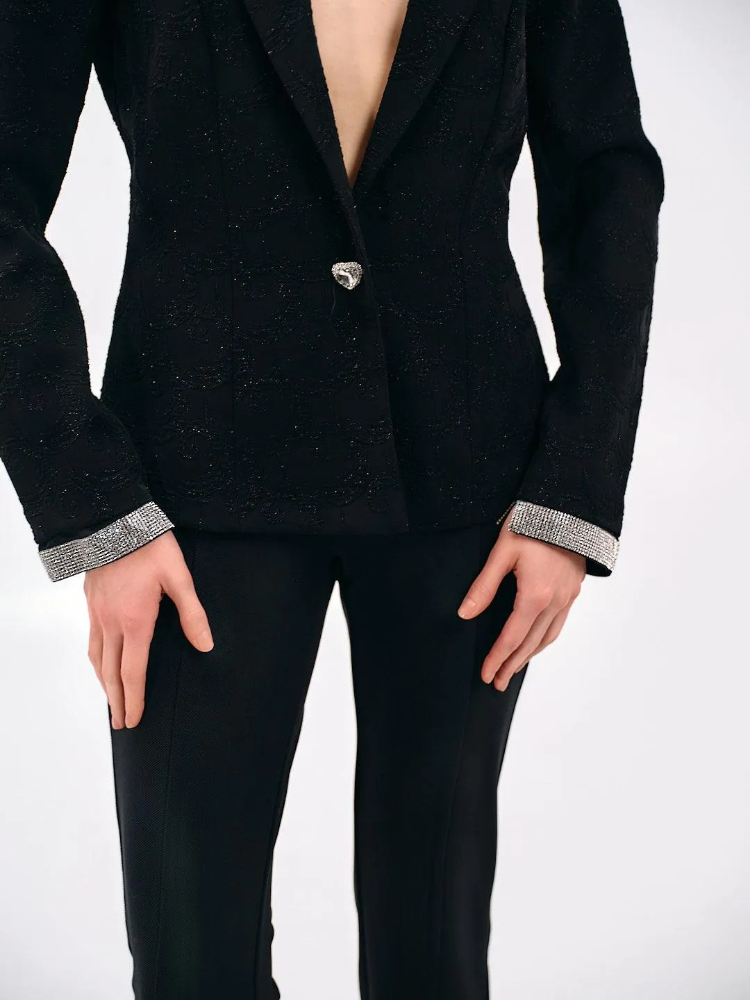 EMBROIDERED TEXTURED BLAZER