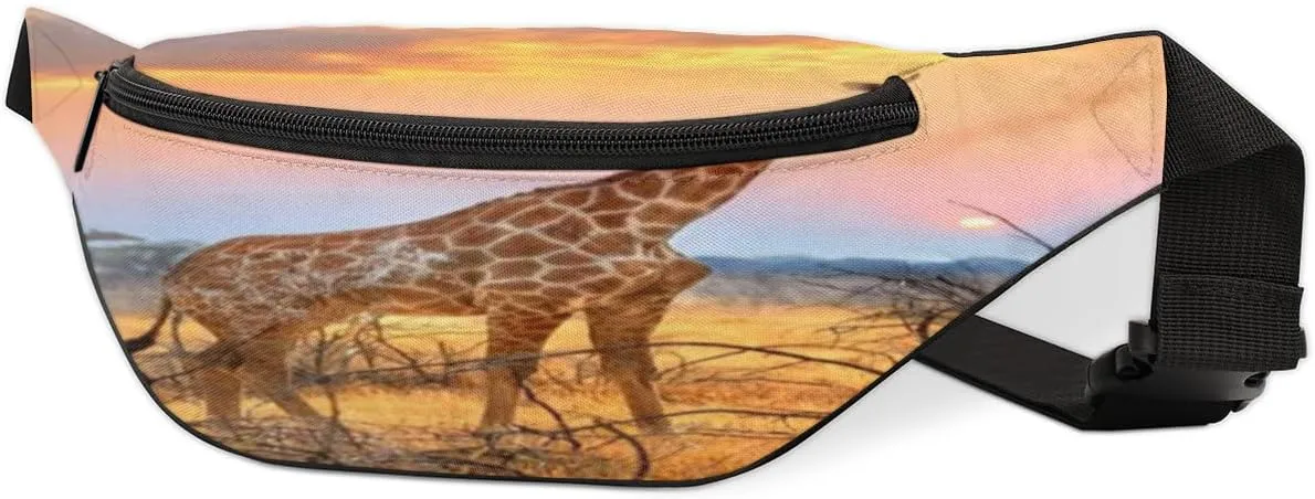Fanny Pack for Women Men Waist Pack Animal Giraffe Crossbody Bag with Adjustable Straps for Hiking Running Walking Travel Cycling