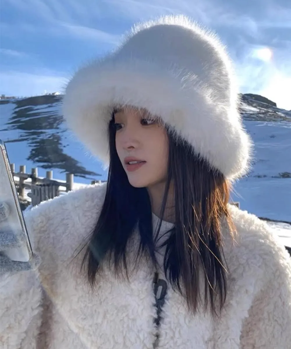 Fuzzy Faux Fur Diva Bucket Hat for Women - Luxurious Winter Hat for Fashionable Ladies