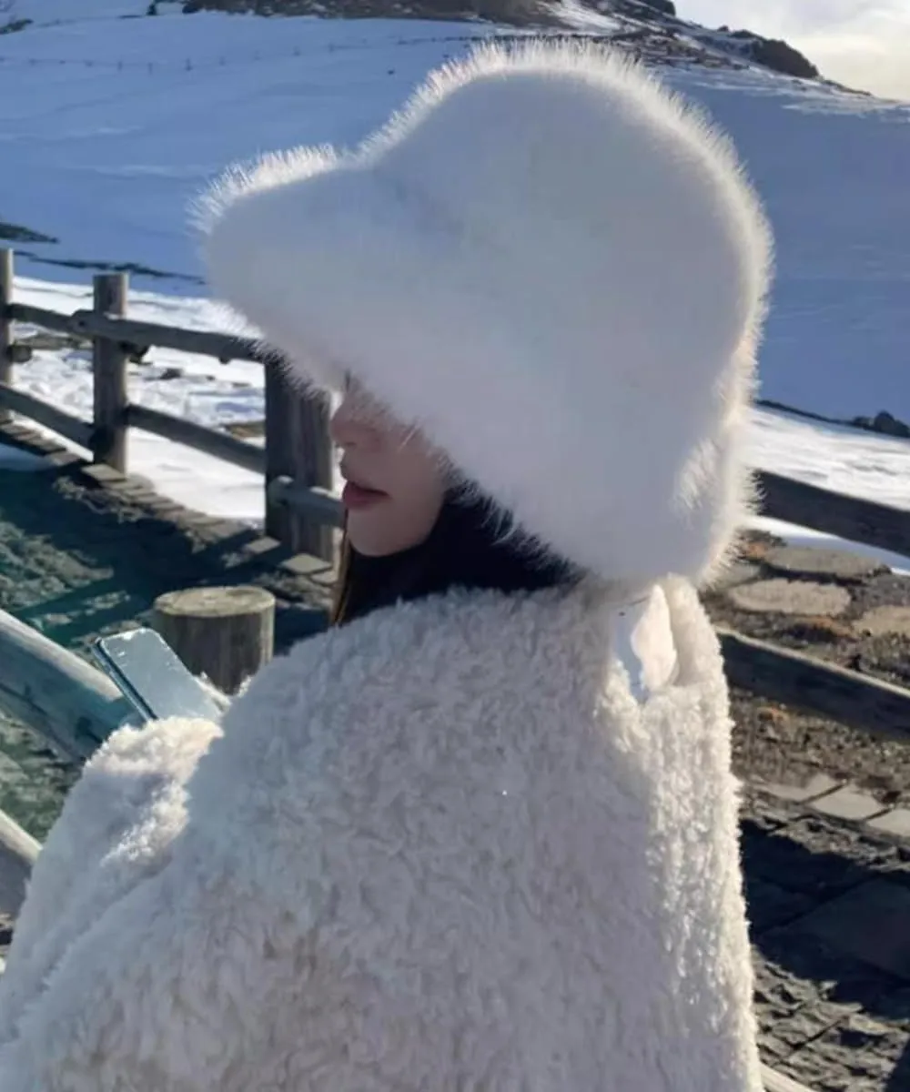 Fuzzy Faux Fur Diva Bucket Hat for Women - Luxurious Winter Hat for Fashionable Ladies
