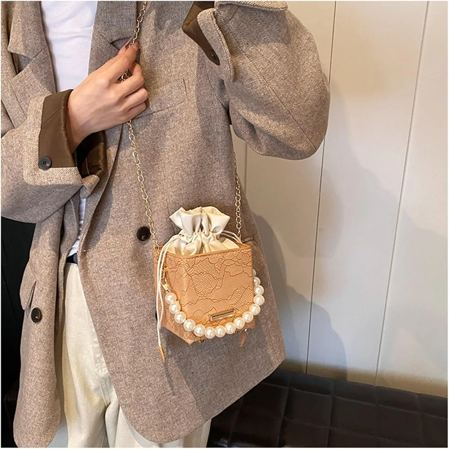 Ladies bucket bag Pearl portable handbag