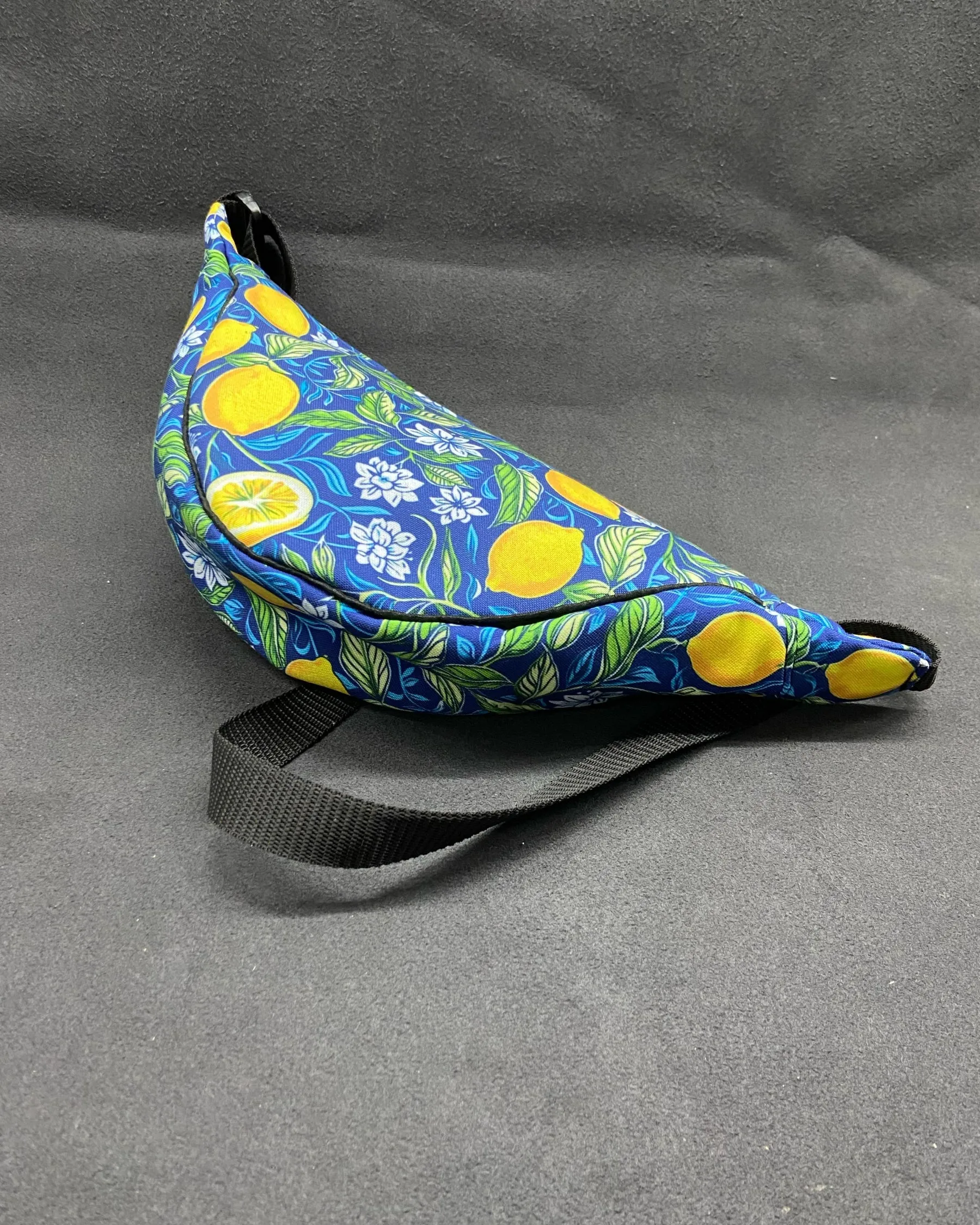 Lemony Shoulder Bag