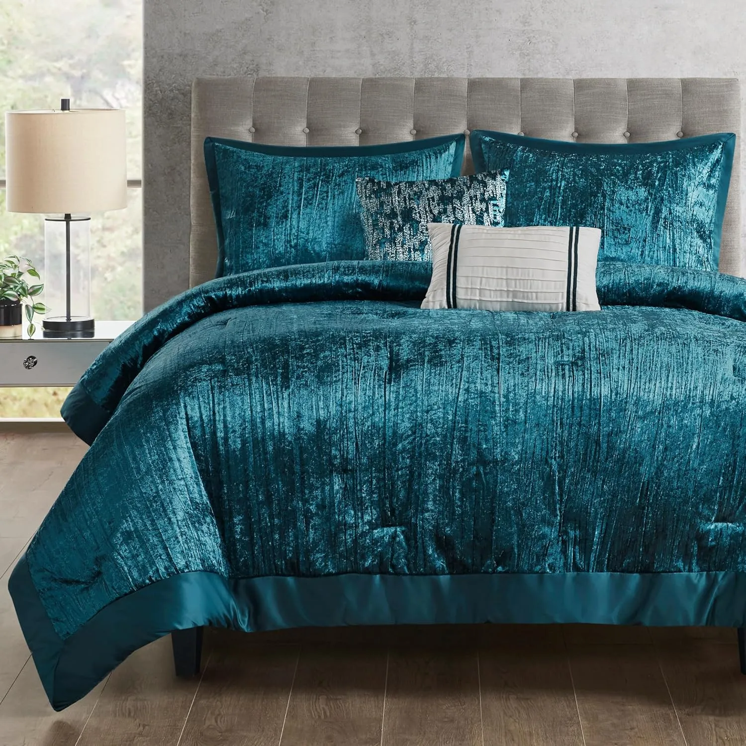 Madison Park King Comforter Set, Luxe Velvet, Satin Binding Comforter for a King-Size Bed, Cozy Velvet Comforters, All Seasons, Lightweight, Down Alternative Bedding, King/Cal King, Teal 5 Piece
