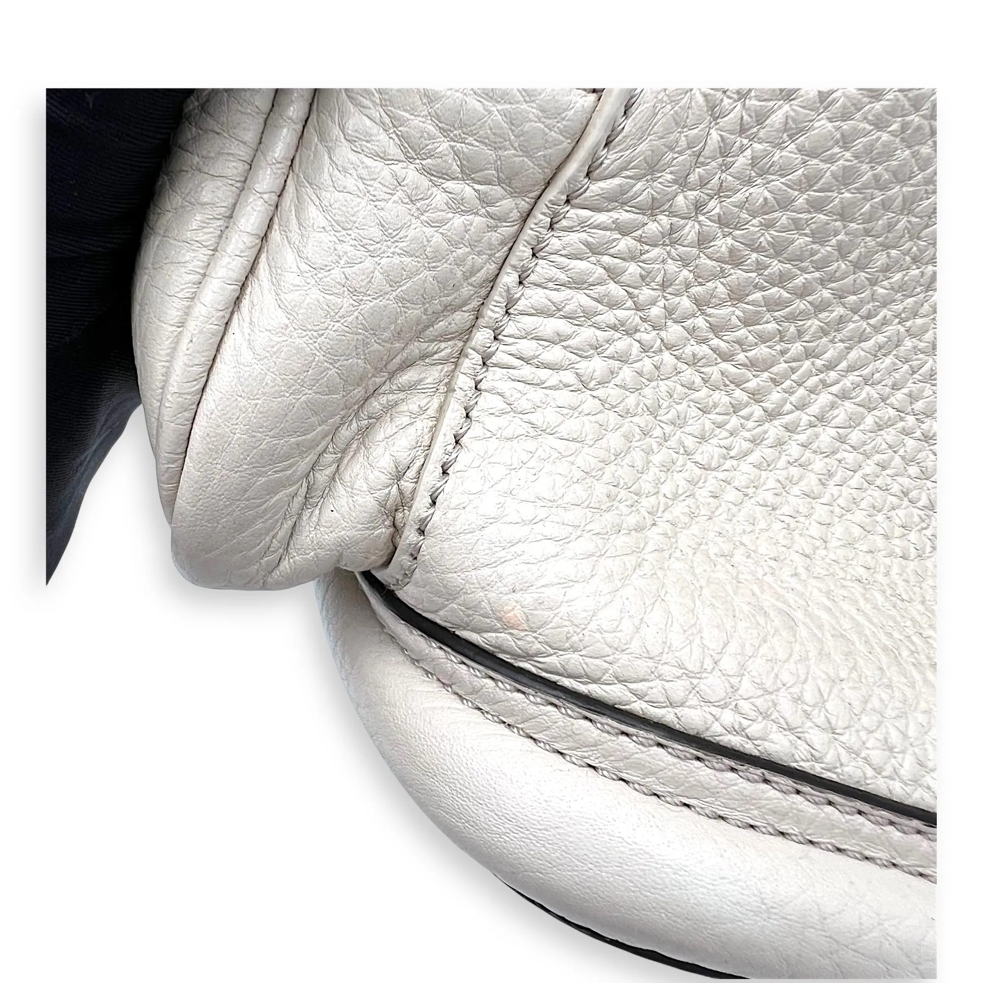 Mon Tresor Beige Bucket Bag in Calfskin, Silver hardware