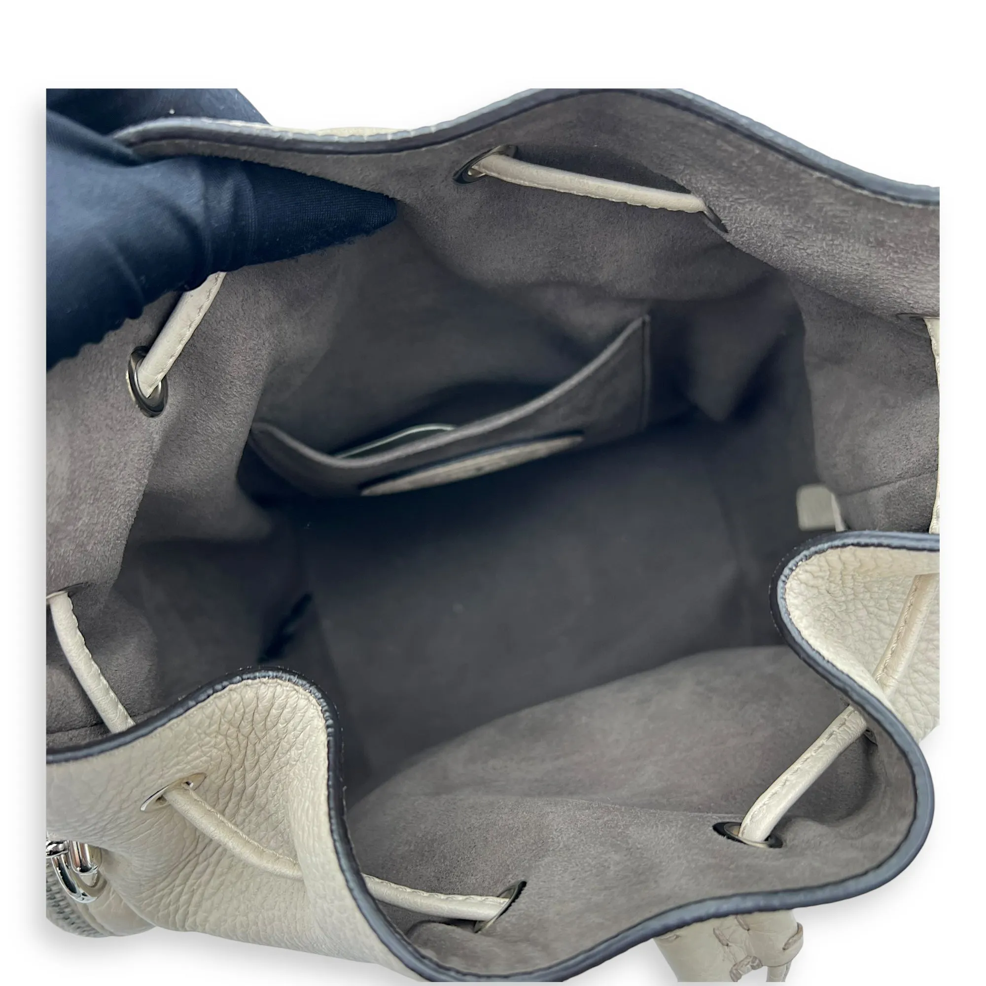 Mon Tresor Beige Bucket Bag in Calfskin, Silver hardware