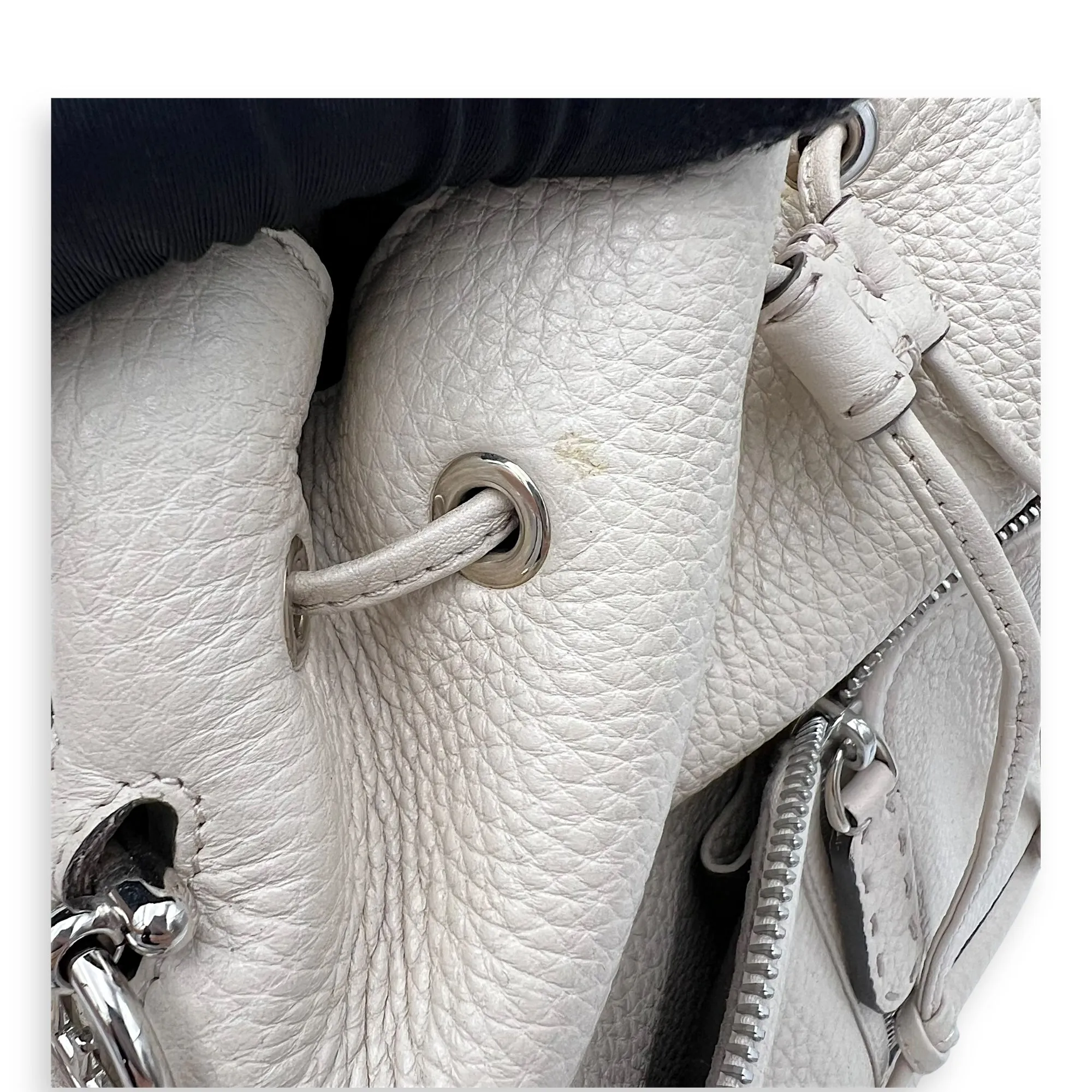 Mon Tresor Beige Bucket Bag in Calfskin, Silver hardware