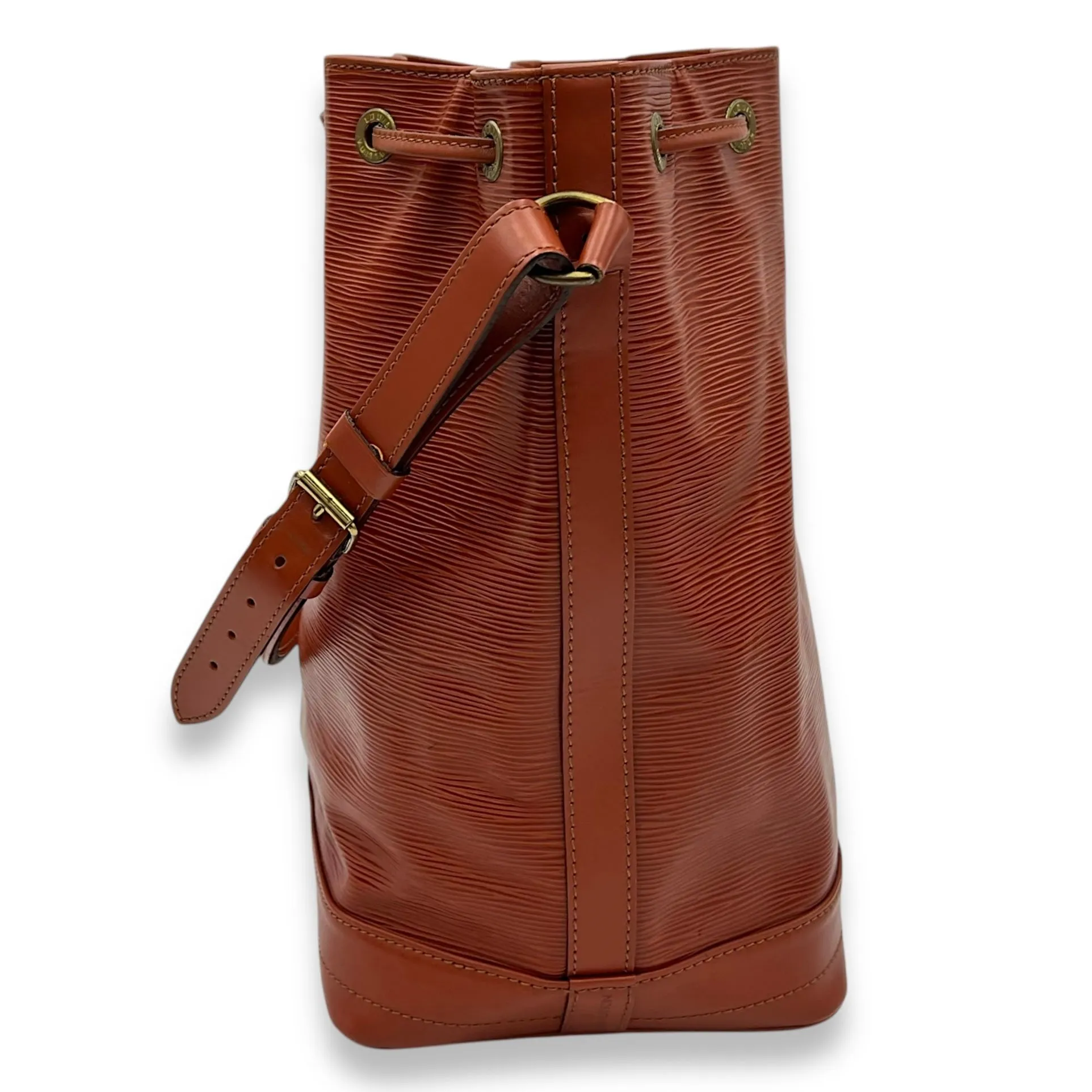 Noe GM Brown Bucket Bag in Epi Leather, Gold hardware