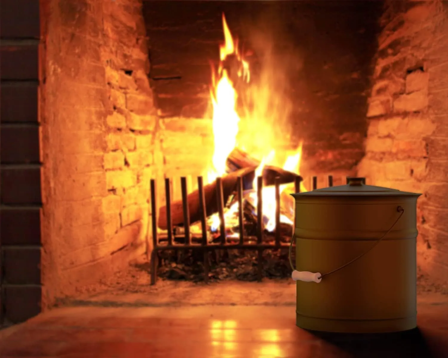 Plow & Hearth 3 Gallon Black Large Ash Bucket with Lid and Wood Handle | 28 Gauge Galvanized Iron Metal | Double Bottom | Tool for Fireplaces Fire Pits Wood Burning Stoves (Black)