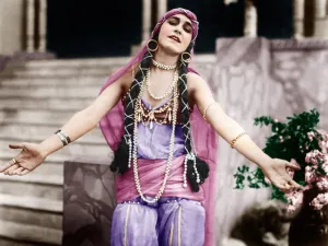 Pola Negrica 1920S Photo Print (20 x 16)