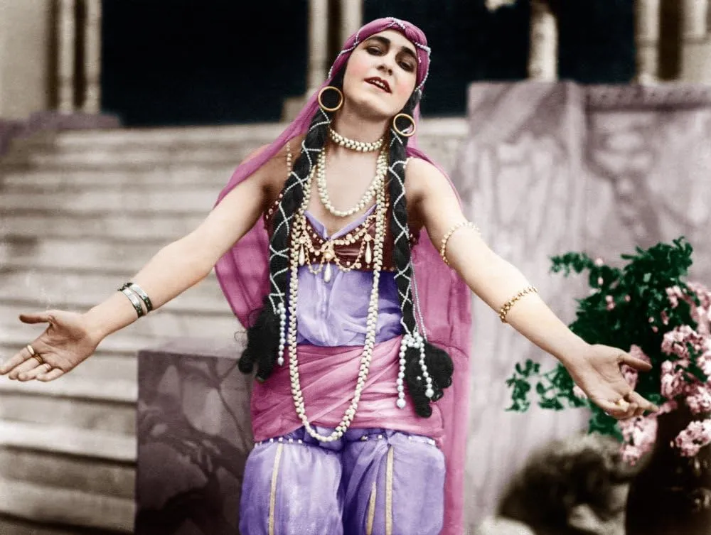 Pola Negrica 1920S Photo Print (20 x 16)