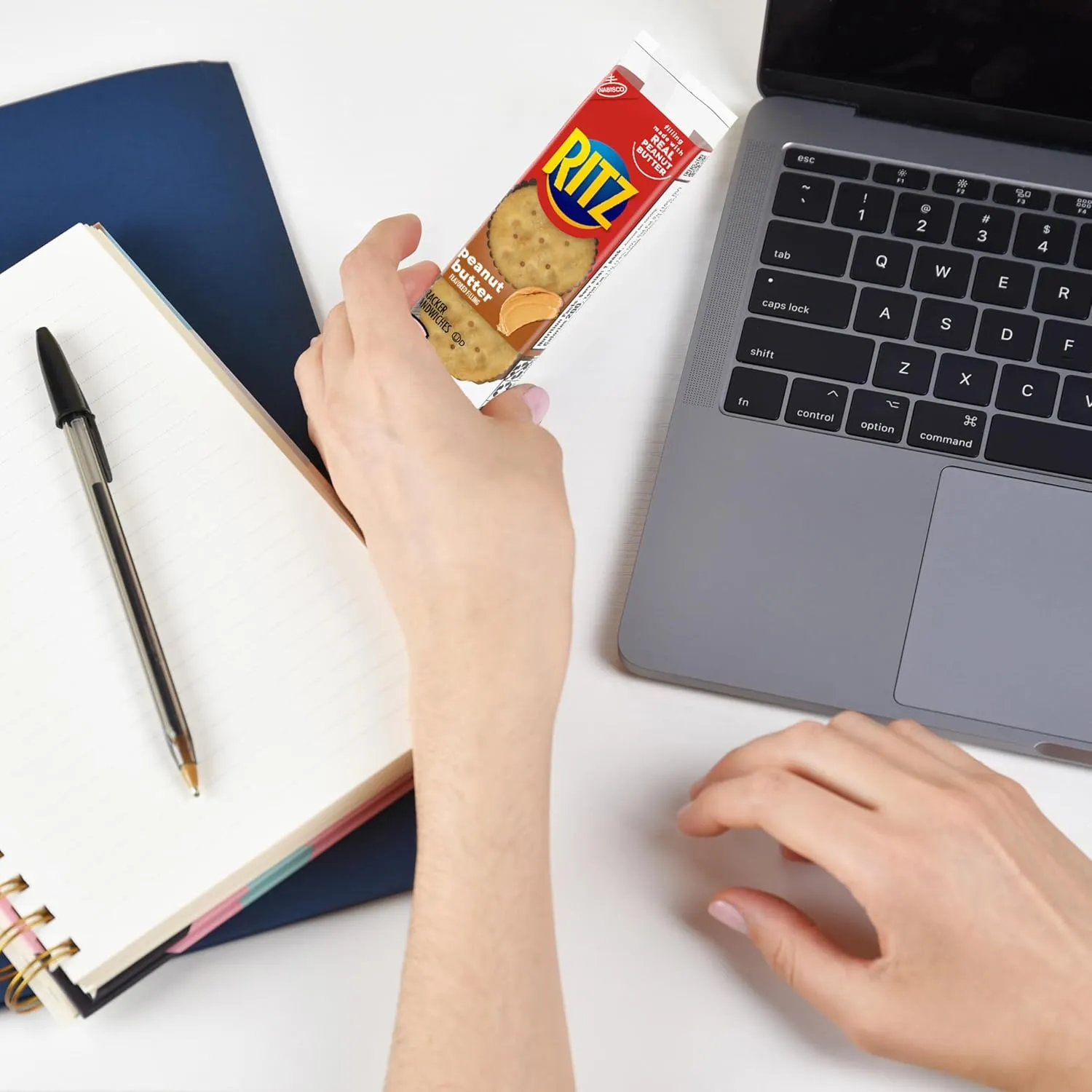 RITZ Peanut Butter Sandwich Crackers, Lunch Snacks, 48 Snack Packs (6 Boxes, 6 Crackers Per Pack)