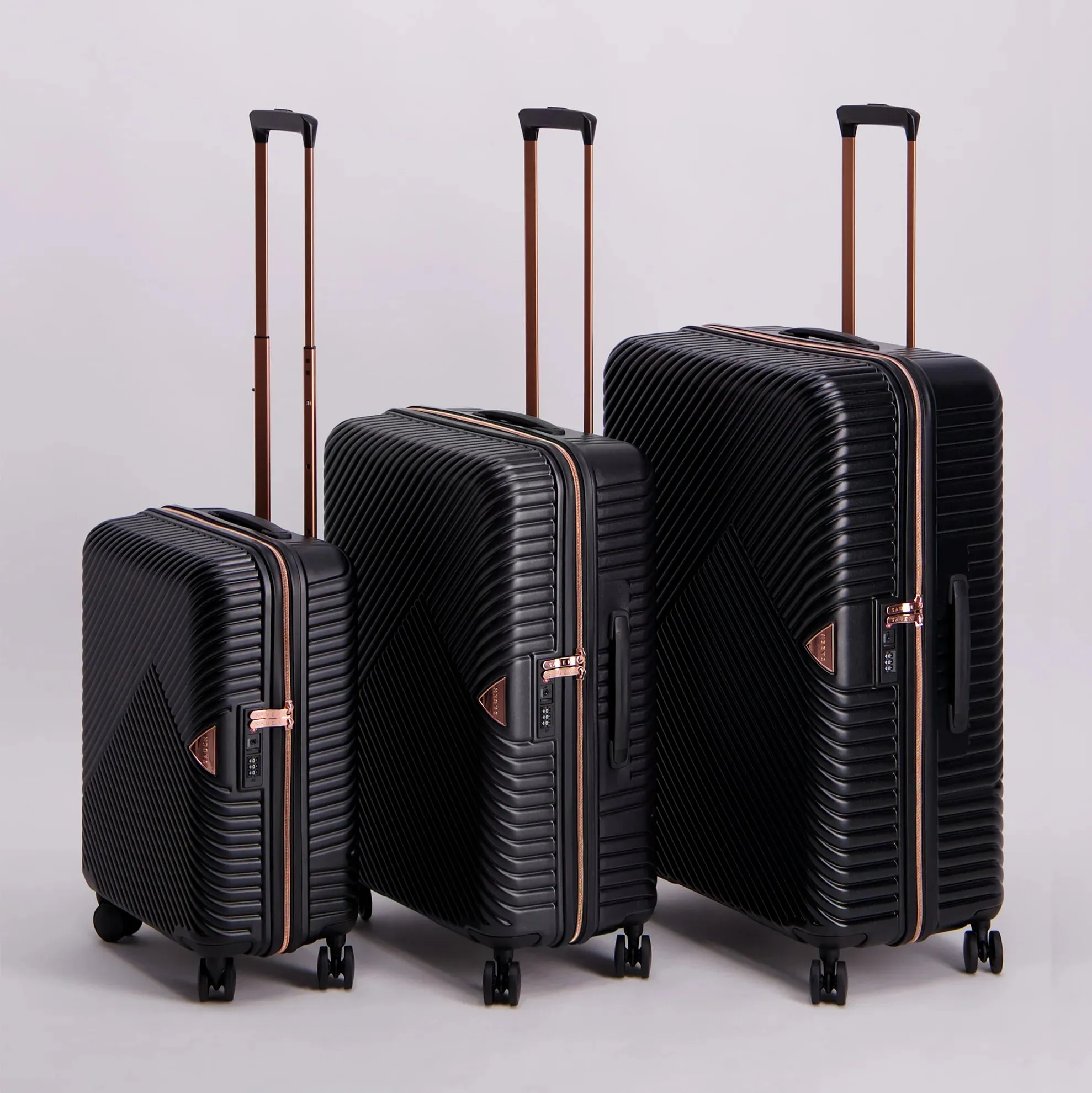 Saben - Suitcase Medium - Black
