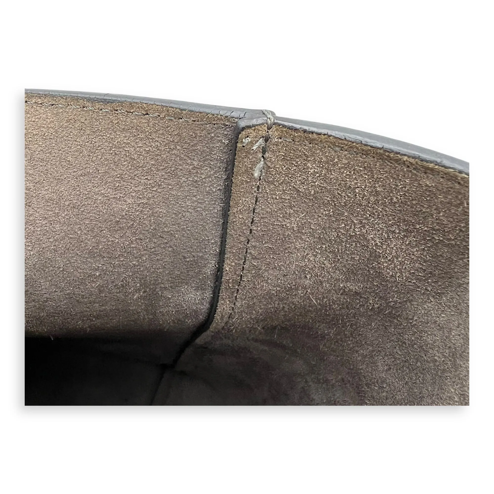 Sangle Bucket Bag Grey in Calfskin, Gold hardware