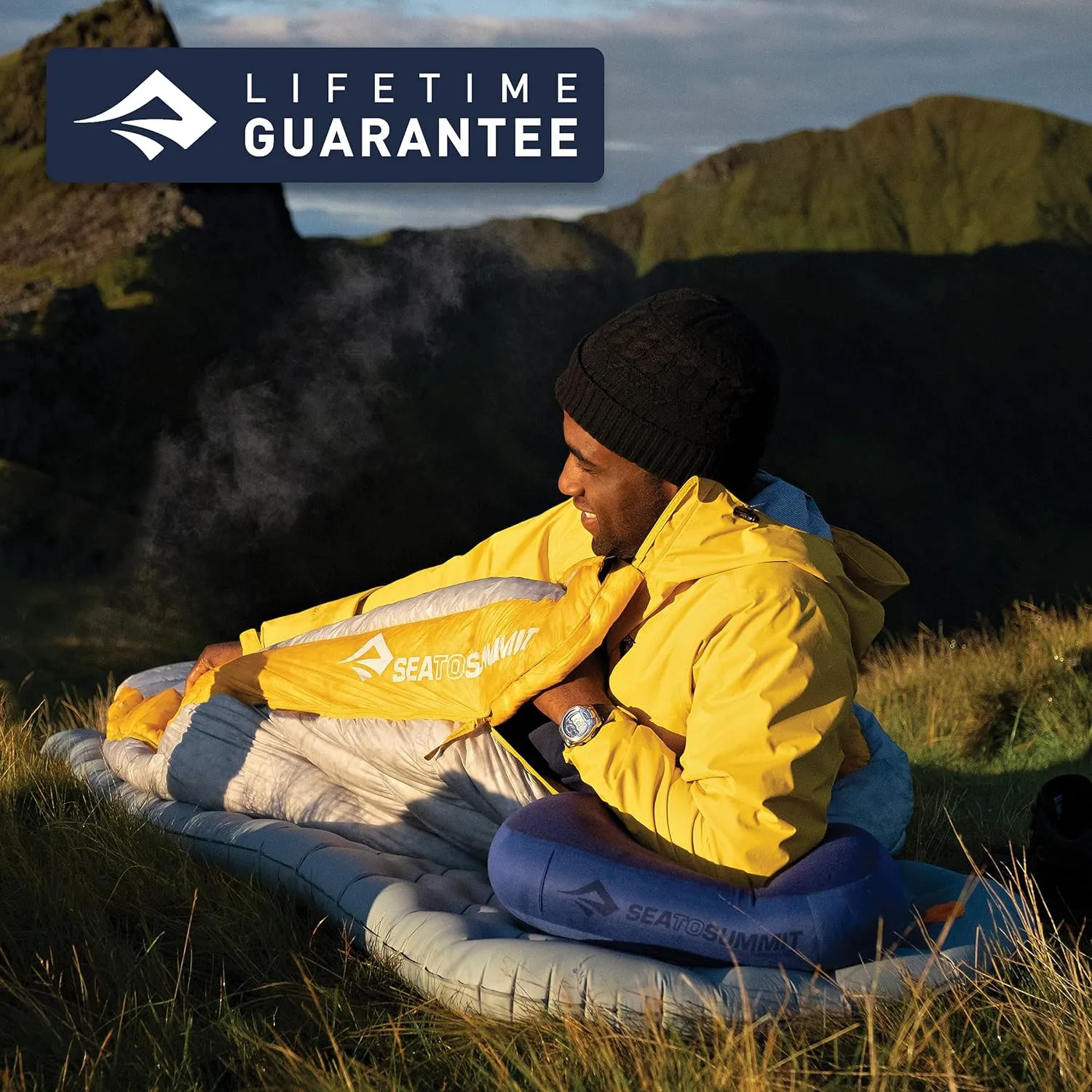 Sea to Summit Aeros Premium Inflatable Travel Pillow, Deluxe (22 x 14), Grey