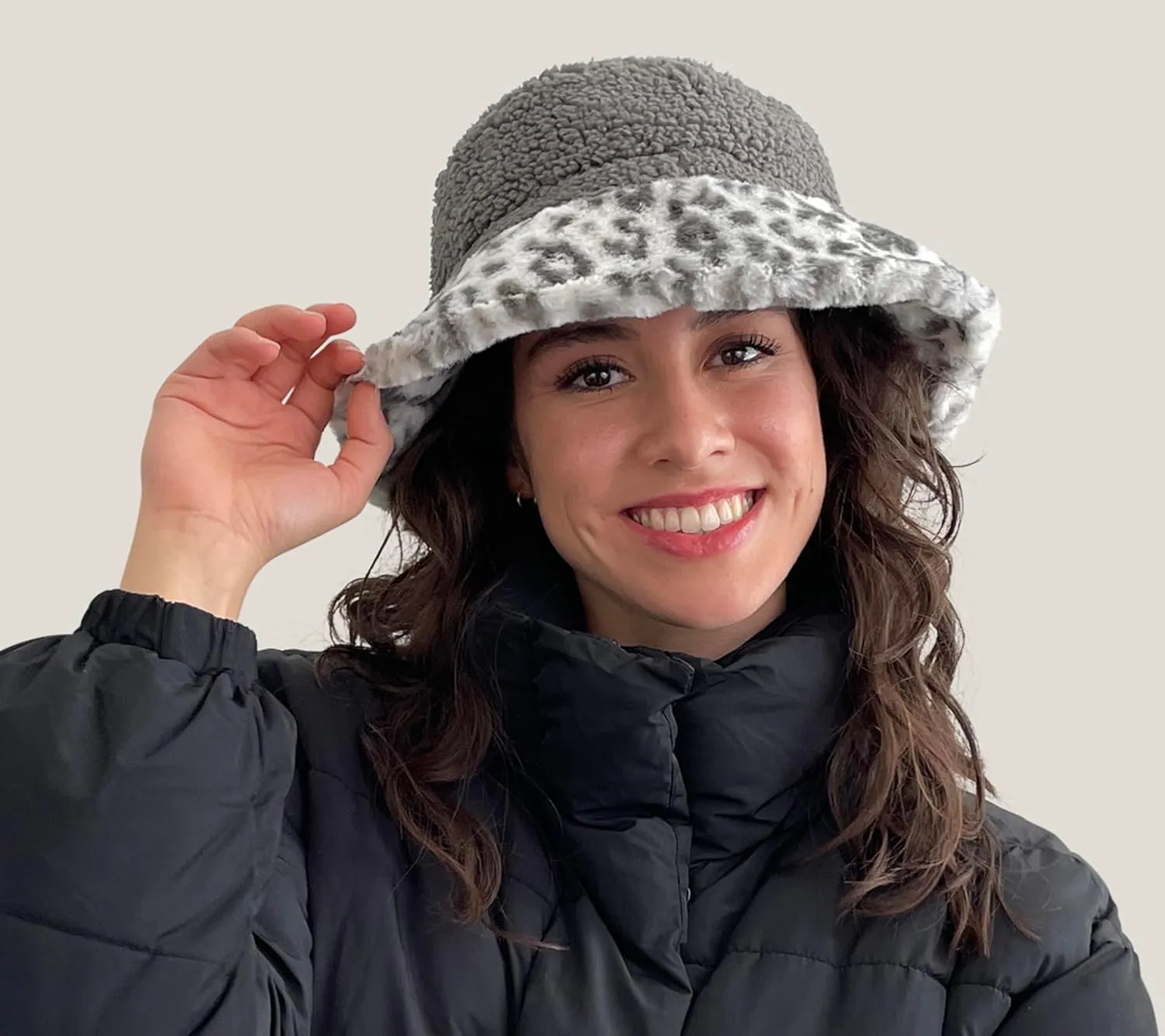 Sherpa Faux Fur Reversible Bucket Hat for Women - Furry Bucket Hat - Sherpa Bucket Hat for Winter