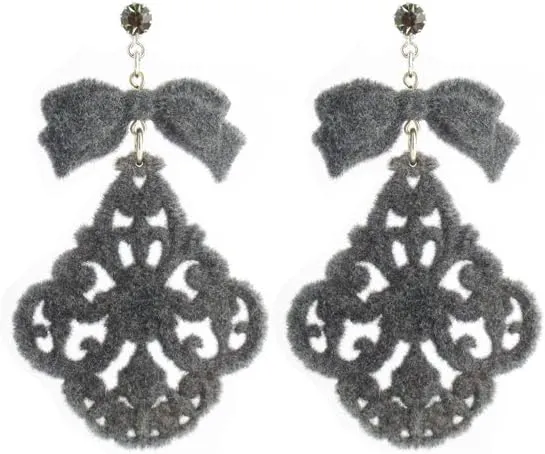 Tarina Tarantino Velvet Skull Arhus Earrings