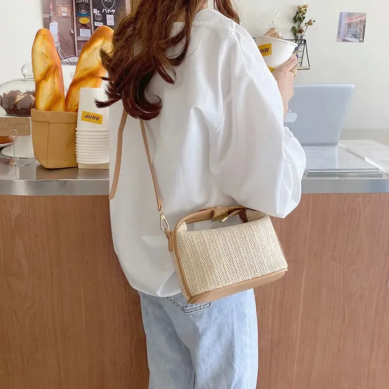 Veloria™ Boho Straw Bucket Bag