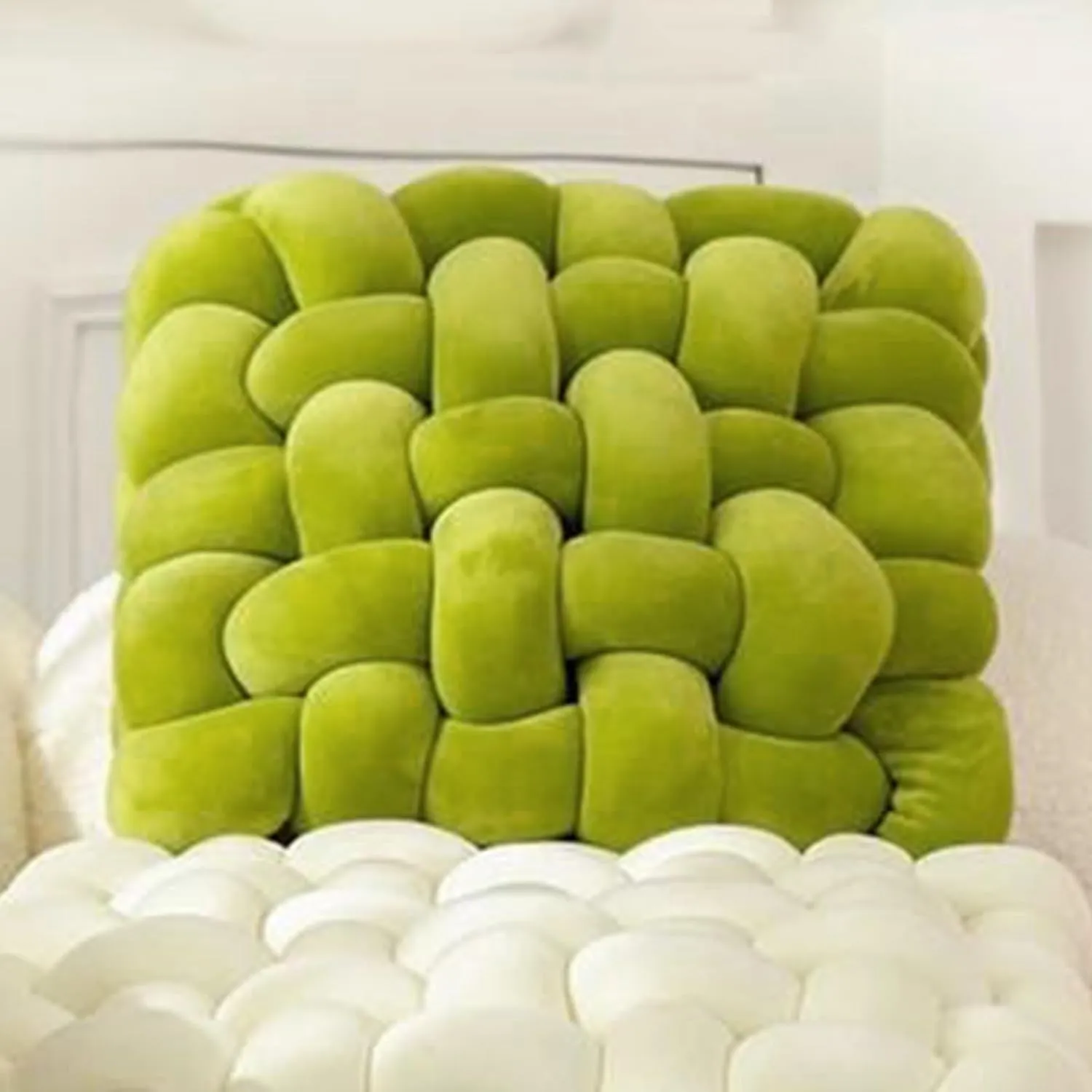 Velvet Chunky Bulky Giant Arm Knitting Yarn - Super Soft Tubular Weight Jumbo Yarn for DIY Crochet Hand Knitting Blanket, Pet Bed, Rugs, Pillow, Handbag (2.2LB - Green)