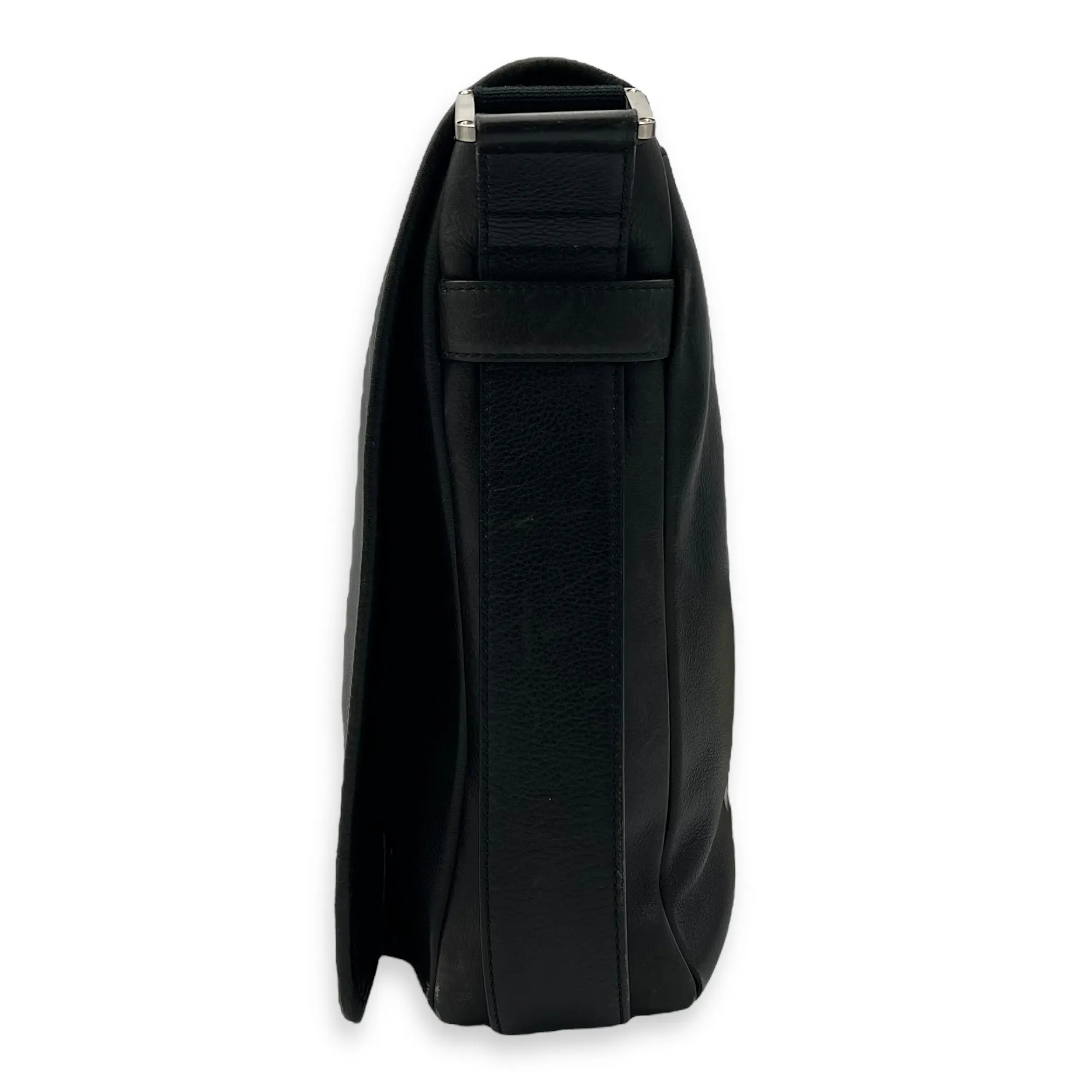 Vintage Crossbody Bag Black in Calfskin, Silver hardware