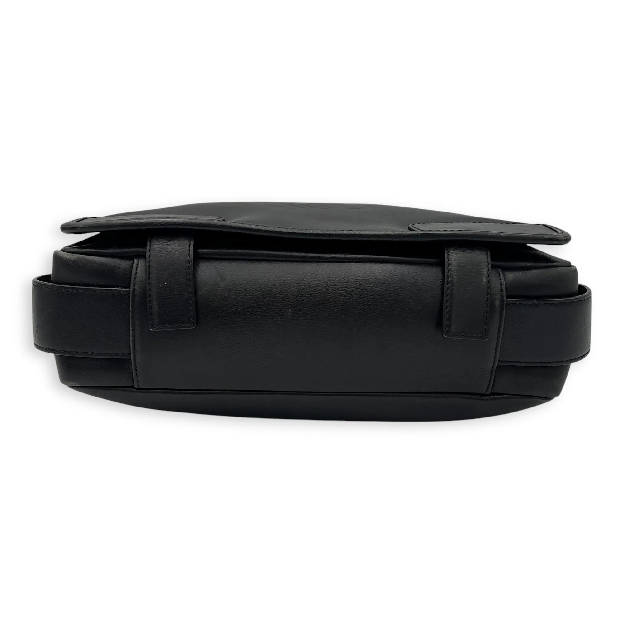 Vintage Crossbody Bag Black in Calfskin, Silver hardware