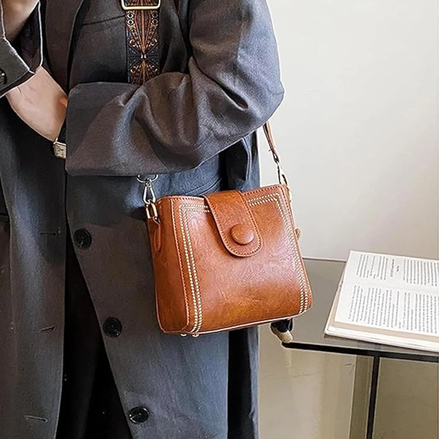 Vintage Fashion Bag With Adjustable Wider Shoulder Strap,Vintage Retro Small Water Bucket Bag,Crossbody Bags for Women