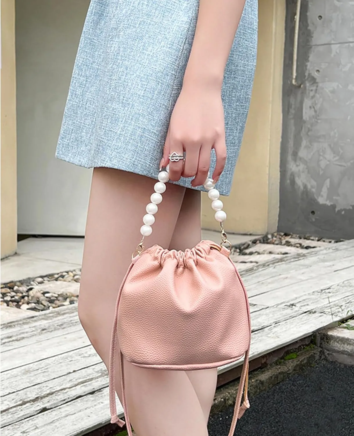 Womens Bucket Bag Purse Fashion Pearl Top-Handle Bags PU Leather Small Crossbody Bags Lightweight Shoulder Bag