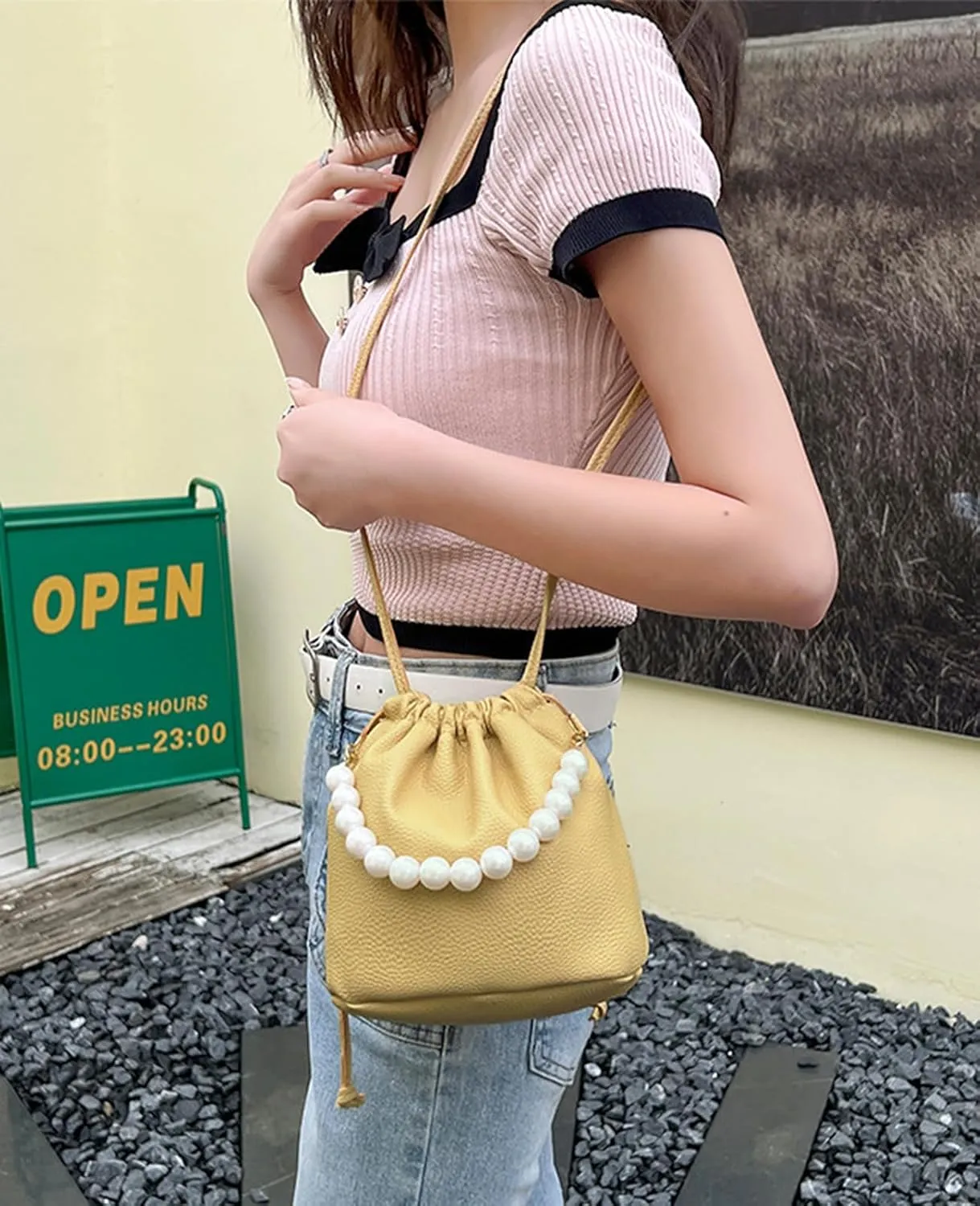 Womens Bucket Bag Purse Fashion Pearl Top-Handle Bags PU Leather Small Crossbody Bags Lightweight Shoulder Bag